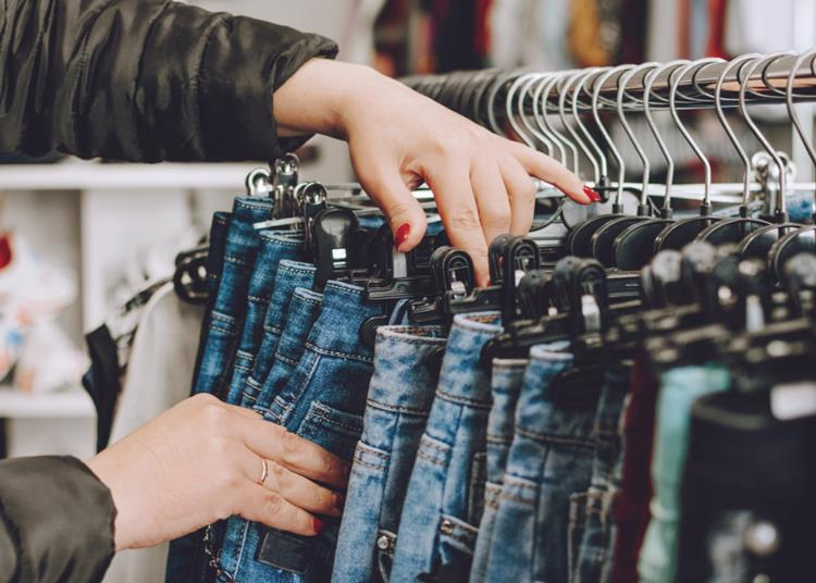 Ír boltlánc tör be Magyarországra: retteghet a KiK, a Pepcó, a H&M?