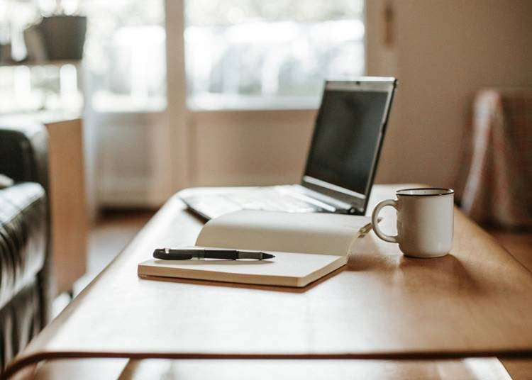 Ünnepek home office-ból – így húzzuk meg a határt!