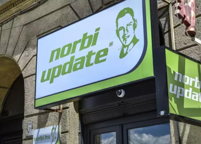 Bedőlni látszik a Norbi Update-biznisz, de már úton a megmentő