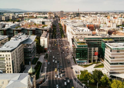 Az ingatlanbefektetési piacon jövőre kezdődhet meg a visszaépülés