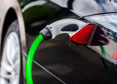 Felfelé húz az akkumulátorgyártás a magyar iparban