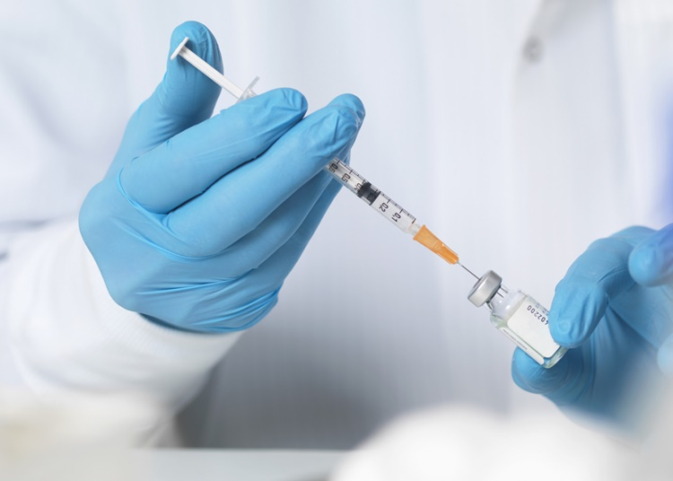 A Moderna covid-vakcinja rlicitl a Pfizerre: 94,5 szzalkos a hatkonysg