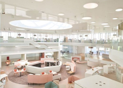 A piacvezető cégek a flexibilis terekre és a well-being fokozására helyezték át a hangsúlyt