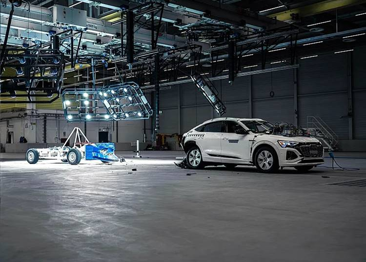 Csúcstechnológiás tesztközpontot nyitott az Audi