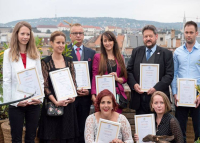 Keresik az Év Gyógyszerészét és a legnépszerűbb patikát