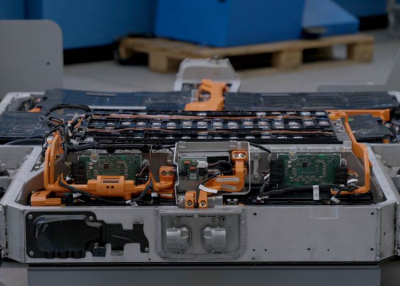 Akkumulátorbeszerelő-üzemmel bővül a kecskeméti Mercedes-Benz gyár