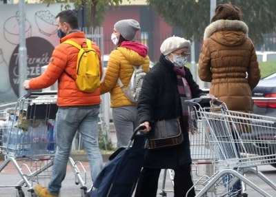 Nem éri meg árat emelni a boltosoknak