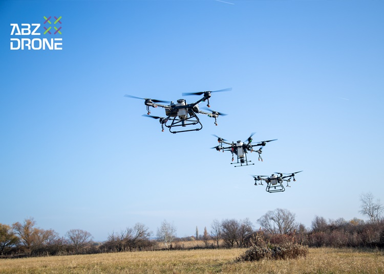 Hivatalos szakma lett a növényvédelmi drónpilóta, már az első képzőintézmények is megvannak