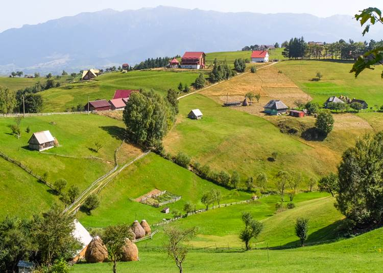 A falusi családi otthonteremtési kedvezmény, azaz falusi csok