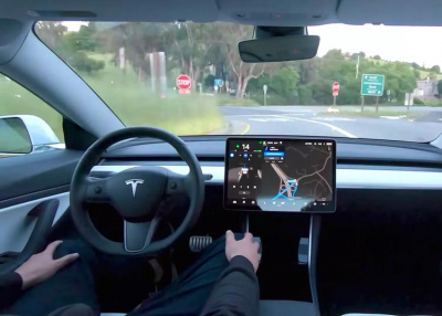 Teljesen önvezető autók - Mikor lesznek az életünk részei?