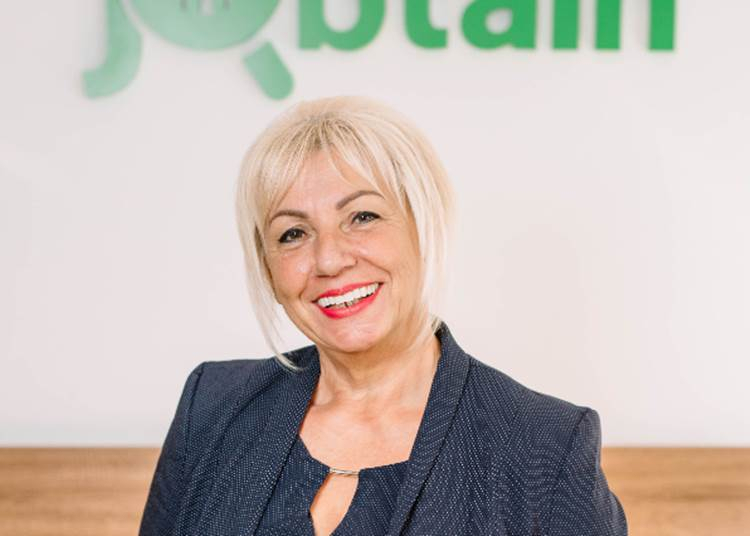 A vállalatok közel fele (48%) napi szinten küzd a jelöltek megbízhatatlanságával