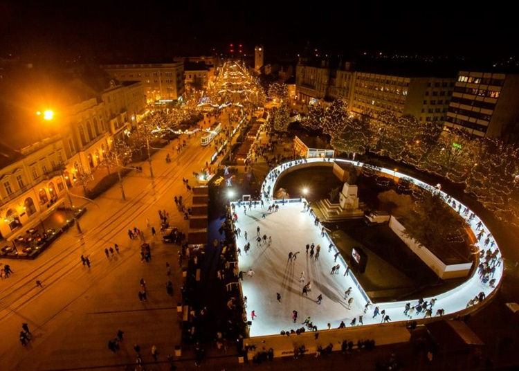 Adventi korcsolyapálya, Debrecen