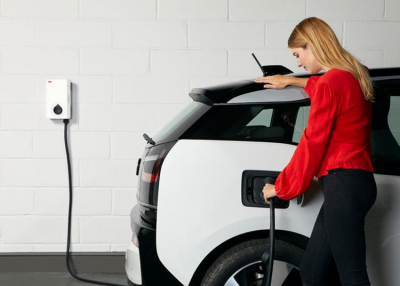 Elektromos járművekre nyergeltek át a netes csalók