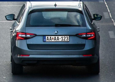 Megjelentek az új rendszámok az utakon