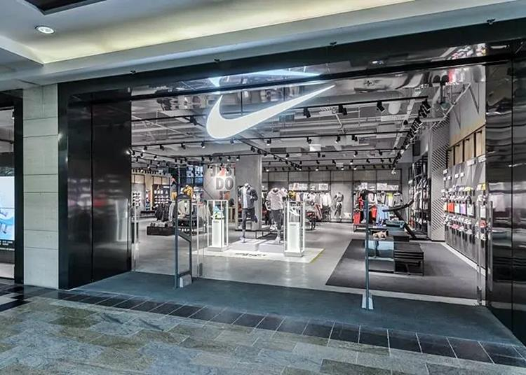 A régió legnagyobb márkaboltját nyitja meg a Nike Budapesten