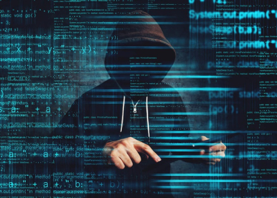 Sok a biztonsági teendő a kibertérben