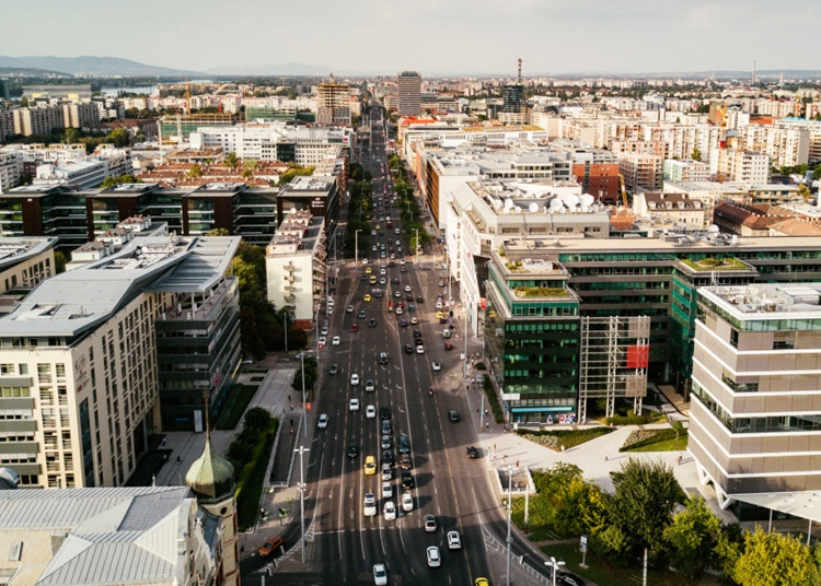 10 százalékkal nőtt az ingatlanpiaci befektetések értéke