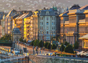 Elárulta a szakértő, mikor kezdhetnek növekedni reálértéken is a lakásárak