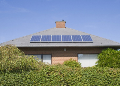 Sok otthon lélegezhet fel, új elemmel bővült az otthonfelújítási program