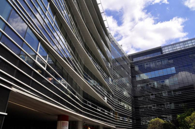 Végleg búcsút mondhatunk a heti 40 órás irodában ülésnek