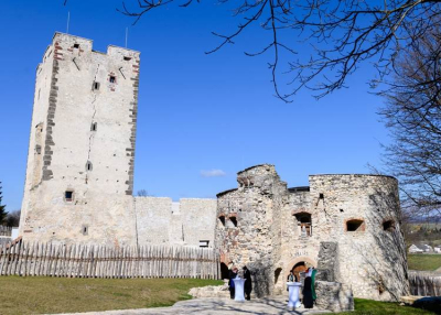 Megnyitotta kapuit a megújult Kinizsi-vár Nagyvázsonyban