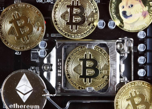 Elintézték a bitcoint, közel 100 milliárd dollár égett el néhány óra alatt