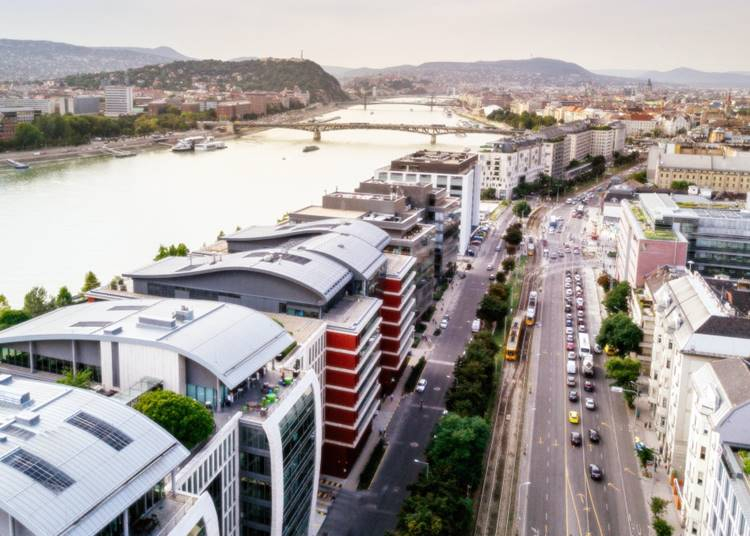 Mennyiért bérelhetünk ma irodát Budapest különböző részein?