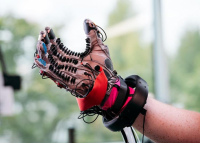 A Meta megmutatta, hogyan fogjuk valóságosabbnak érezni a virtuális valóságot