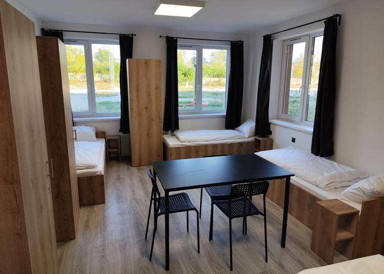 A munkásszállók kulcsszerepet játszanak a hazai munkaerőpiac stabilizálásában