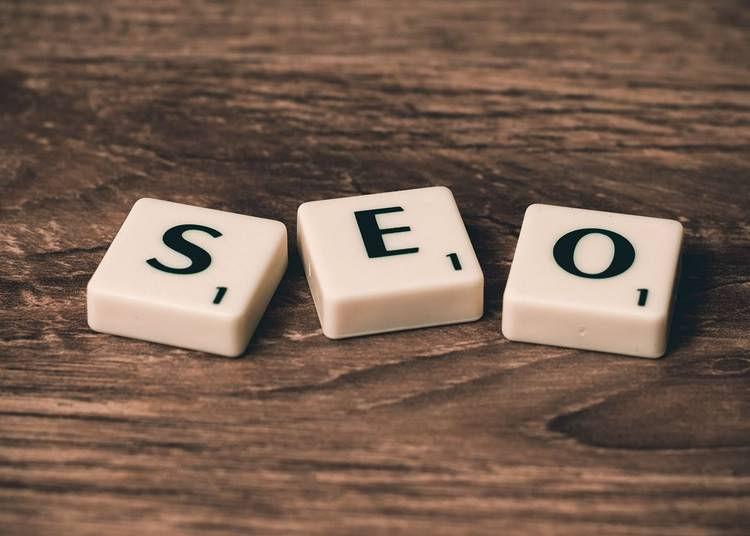 A ChatGPT az új nagybácsi: jobban hiszünk az MI válaszaiban, mint a Google-ben