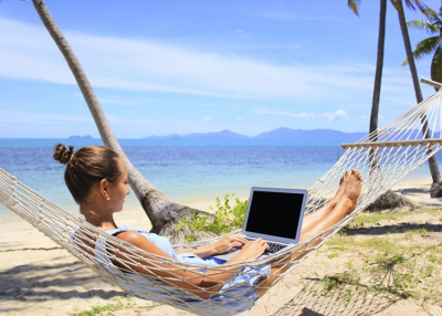 Menj világgá és dolgozz onnan! Mit kell tudni a digitális nomádokról?