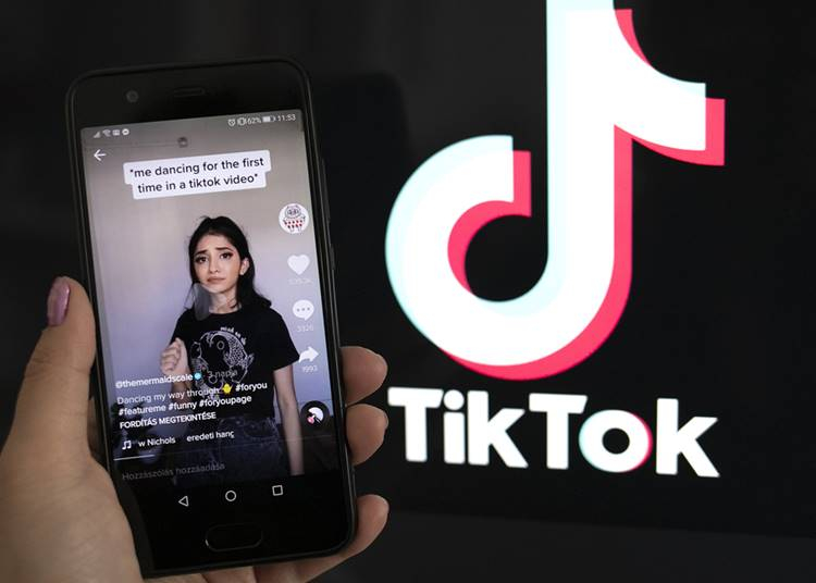 Ijesztő jövő vár a TikTok-generációra: ez a tudás értéktelen a munkaerőpiacon