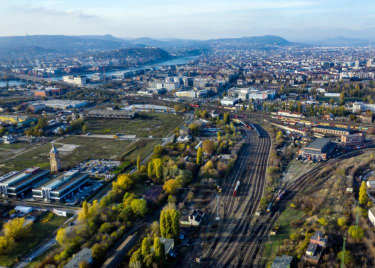 Milyen konkrét projekteket érinthet az 5 százalékos áfa?