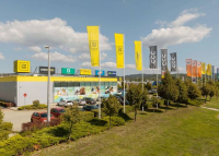 A bevásárlóközpontok háttérbe szorulnak, miközben a retail parkok egyre több befektetőt vonzanak