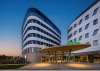 Új TRIBE hotel nyílt a budapesti repülőtéren