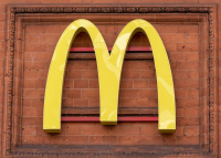 Megroppant a McDonald&#039;s a koronavírus alatt