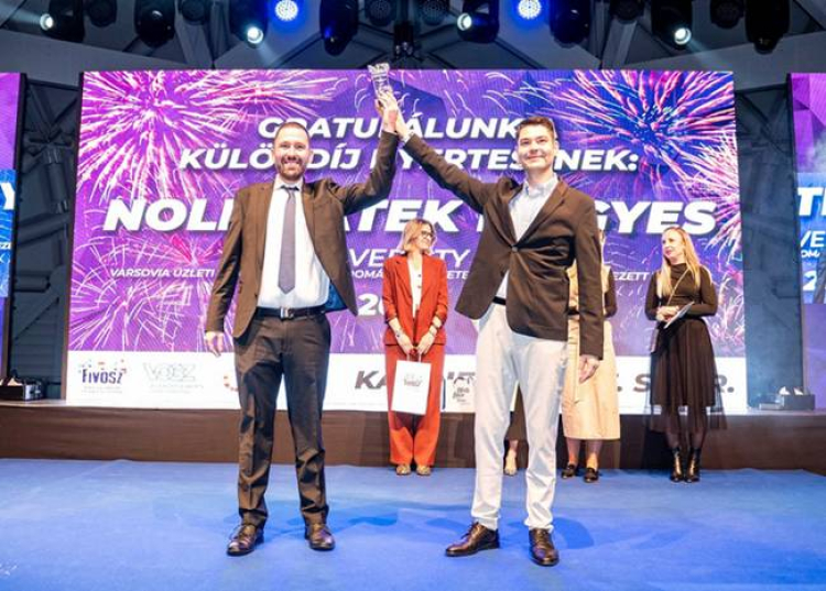 Díjat hozott a magyar csapat által vezetett Varsovia campus